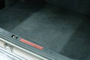 Bild 16/50 von Mercedes-Benz 300 SE (1992)