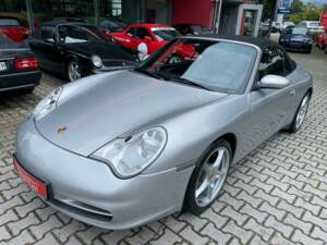 Bild 3/20 von Porsche 911 Carrera (2004)