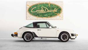 Bild 6/30 von Porsche 911 Carrera 3.2 (1987)