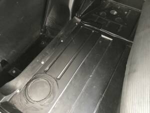 Image 36/38 de Mercedes-Benz 280 SE (1967)