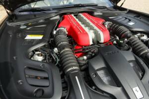 Immagine 33/50 di Ferrari GTC4Lusso (2018)