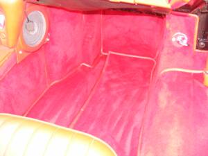Image 18/30 de Jaguar E-Type (1971)