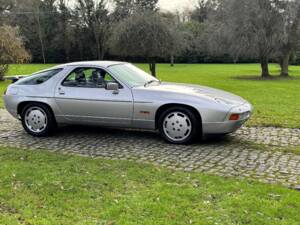 Imagen 9/33 de Porsche 928 S4 (1988)