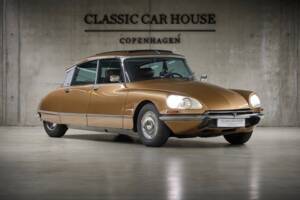 Image 15/99 of Citroën DS 23 Injection (1973)