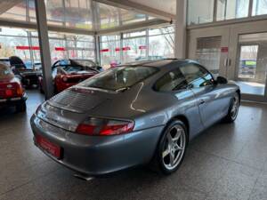 Afbeelding 28/30 van Porsche 911 Carrera (2003)