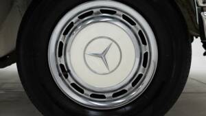 Immagine 11/15 di Mercedes-Benz 280 SE (1968)