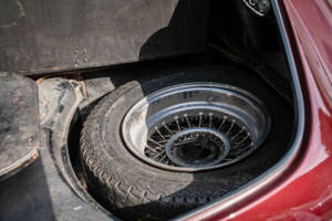 Image 26/40 de Jaguar Type E 4.2 (1967)