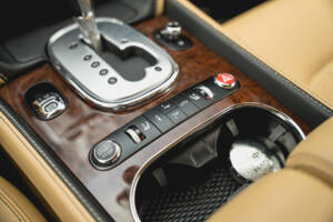 Bild 38/54 von Bentley Continental GT (2011)