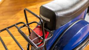 Image 4/10 de Piaggio Vespa PX 200 E (1978)