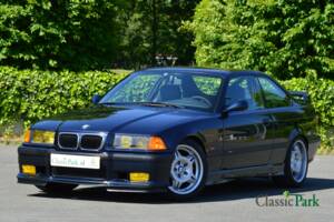 Image 1/50 de BMW 323i (1998)