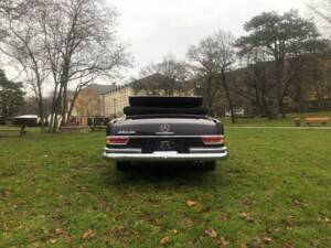 Bild 40/45 von Mercedes-Benz 280 SE (1969)