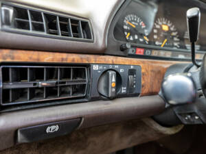 Bild 14/35 von Mercedes-Benz 560 SEC (1987)