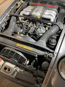 Image 13/21 of Porsche 928 S (1986)