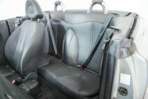 Image 25/47 of Nissan Micra C+C 1.6 (2008)