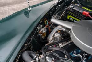 Image 29/31 of Jaguar 340 (1968)