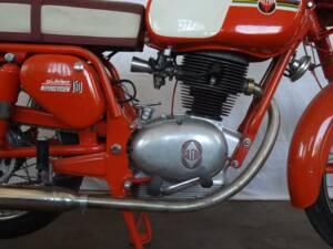 Image 24/50 de Gilera Giubileo 150 (1963)