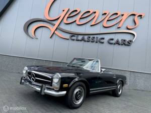 Imagen 1/10 de Mercedes-Benz 280 SL (1968)