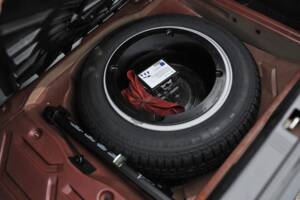 Image 30/31 of Mercedes-Benz 190 E (1993)