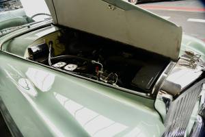 Image 44/50 de Bentley S3 Mulliner Park Ward DHC (1963)