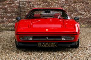 Immagine 5/50 di Ferrari 328 GTS (1986)