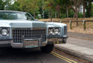 Image 11/30 of Cadillac Fleetwood Eldorado Convertible (1972)
