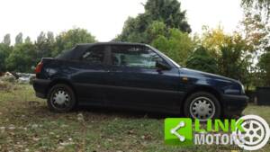 Immagine 10/10 di Volkswagen Golf III Cabrio 1.6 (1996)