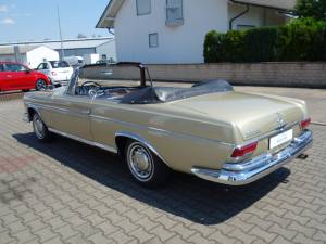 Image 6/32 of Mercedes-Benz 300 SE (1964)