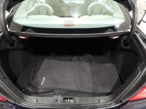 Immagine 10/15 di Mercedes-Benz CLK 320 (2002)