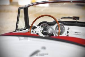 Image 32/70 of Lancia Aurelia B24 Convertible (1957)