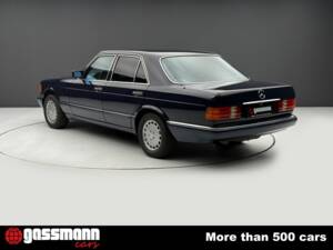 Imagen 8/15 de Mercedes-Benz 500 SE (1990)