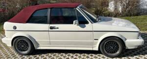 Image 4/15 de Volkswagen Golf Mk I Convertible 1.6 (1988)