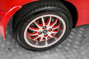 Immagine 34/50 di Mazda MX-5 1.8 (1995)