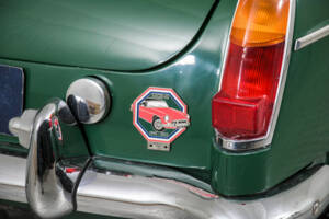 Image 32/50 of MG MGB (1964)