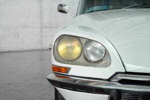 Bild 11/50 von Citroën DS 23 Pallas IE (1974)