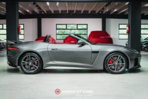 Afbeelding 5/25 van Jaguar F-Type SVR (2017)