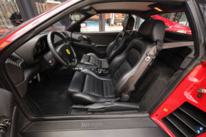 Image 8/17 of Ferrari F 355 Berlinetta (1997)