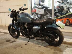 Imagen 12/30 de Triumph DUMMY (2000)