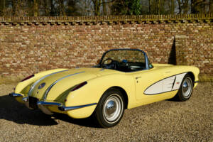 Image 45/50 of Chevrolet Corvette (1958)