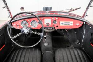 Imagen 7/50 de MG MGA 1600 (1961)