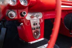 Immagine 17/32 di Chevrolet Corvette (1959)