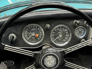 Imagen 10/40 de MG MGA Twin Cam (1959)