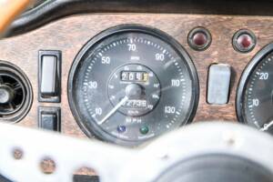 Image 12/50 of Triumph TR 6 PI (1969)