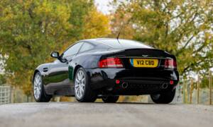 Afbeelding 3/50 van Aston Martin V12 Vanquish S (2007)