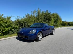 Image 13/23 de Toyota MR2 (2000)