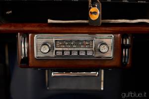 Image 44/50 of Daimler 2.5 Litre V8 (1965)