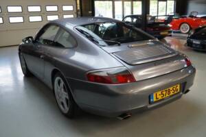Bild 32/50 von Porsche 911 Carrera (2001)