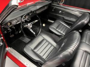Image 2/8 of Ford Mustang GT (1965)