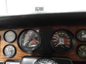 Imagen 8/15 de Jaguar XJ 6 4.2 (1981)