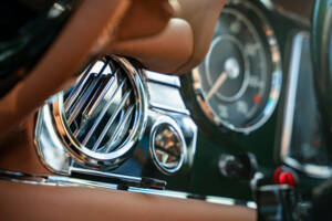 Bild 42/46 von Mercedes-Benz 280 SL (1968)