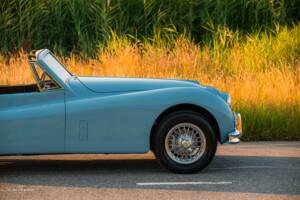 Imagen 8/22 de Jaguar XK 140 SE DHC (1955)